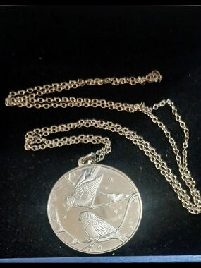 Franklin Mint Winter Birds Pendant Necklace Pure Silver With Silver Chain
